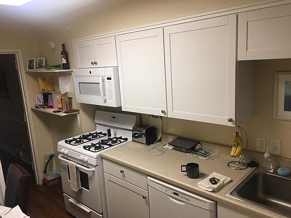 3rd image of 1344 W 6th Ave APT B