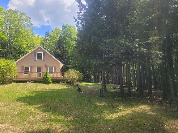 3rd image of 11225 Woodland Ave