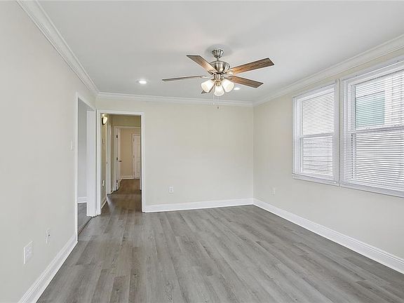 4th image of 6421 Music St