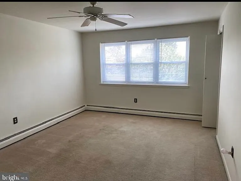 7913 Fillmore St #2 — Photo 5