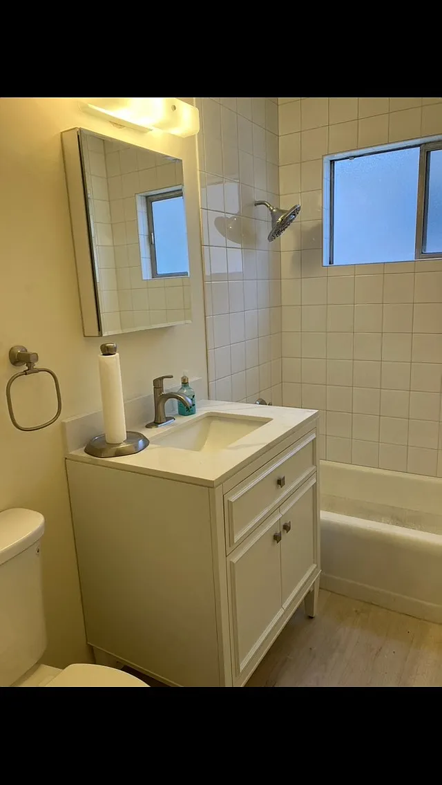 3572 Helix St — Photo 2