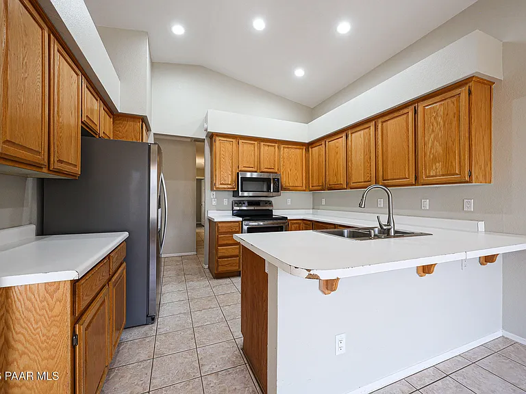 6320 W Paradise Ln — Photo 14