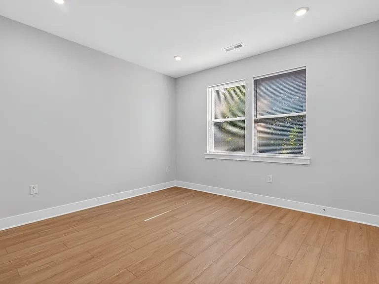 822 N 40th St — Photo 52