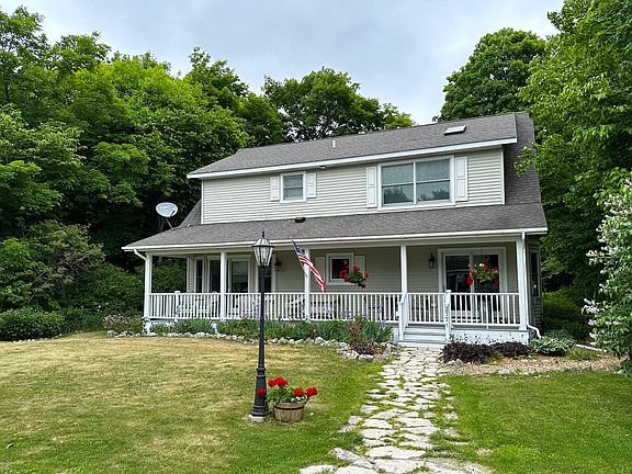3rd image of 2771 Park Dr