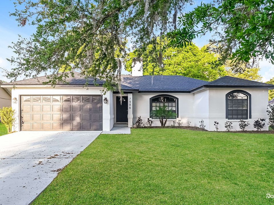 1st image of 7986 Benjamin Dr