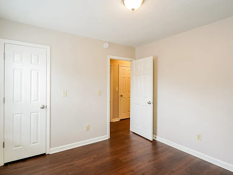 2729 River Bend Dr — Photo 15