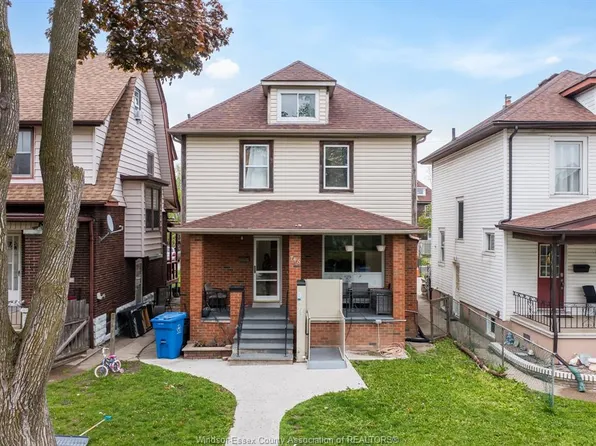 748 Moy Ave, Windsor, ON N9A 2N6