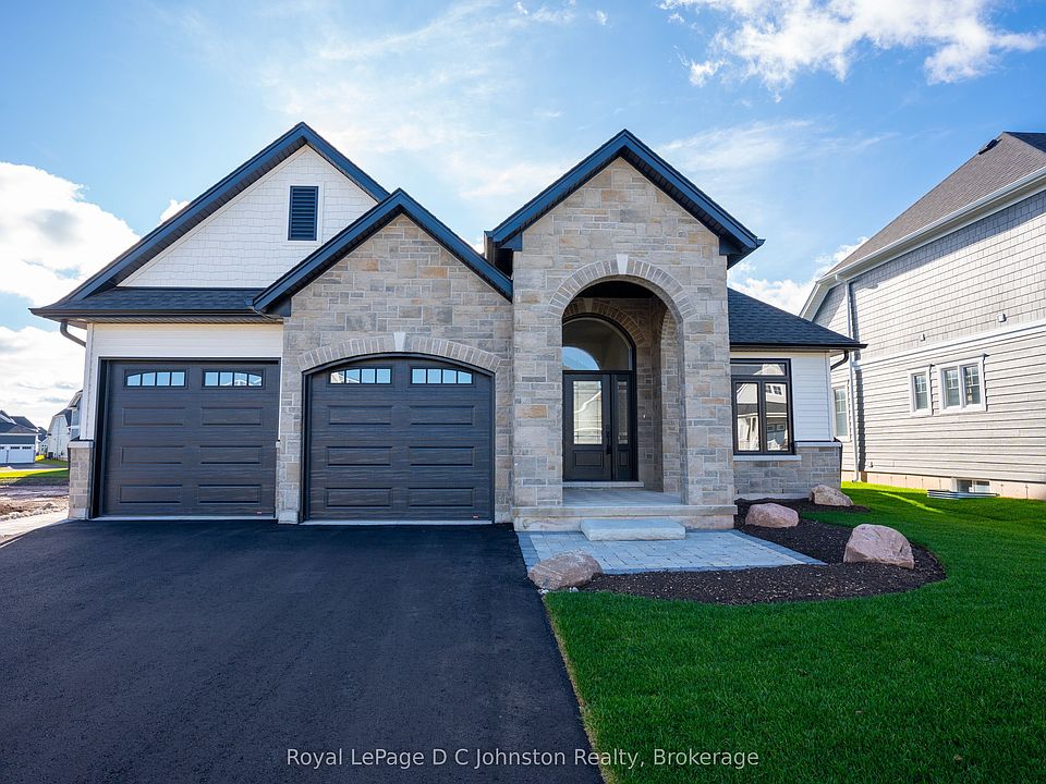 1st image of 546 Algonquin Trl