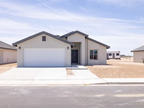 4824 E Hoyos St, San Luis, AZ 85336