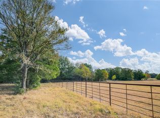 11027 Fm 1696 Rd, Bedias, TX 77831