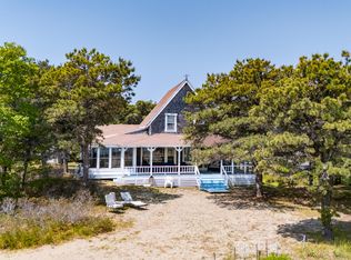 46 Surf St, Phippsburg, ME 04562