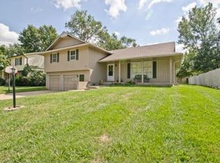 3515 W 5th Ter, Lawrence, KS 66049