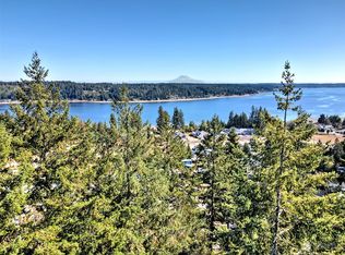 210 E Allynview Dr, Allyn, WA 98524