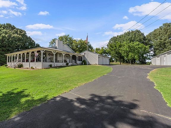 4th image of 849 Belton Rd