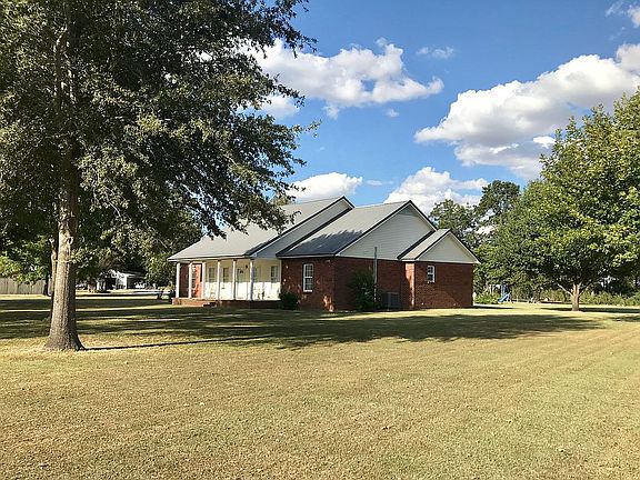 4th image of 14 Gower Ln
