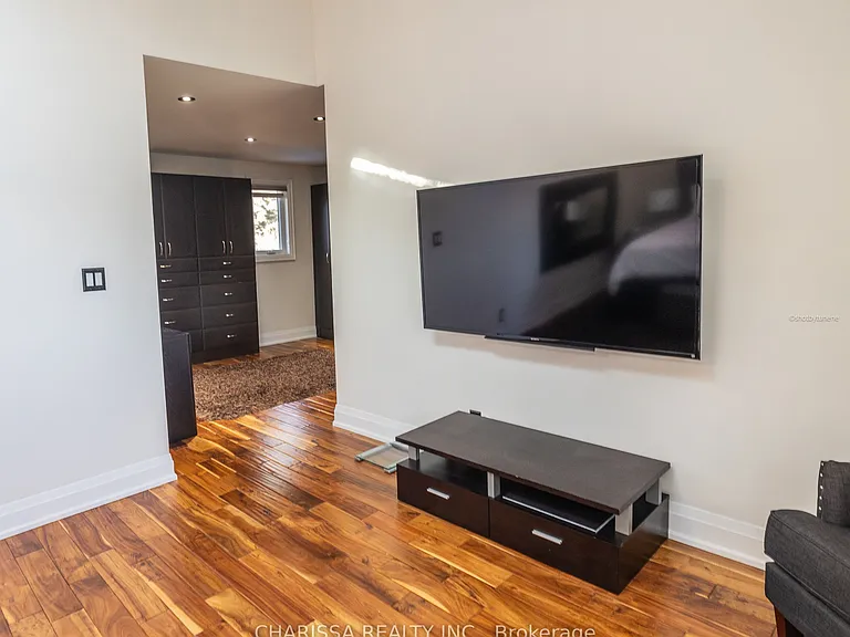 60 Belvedere Dr — Photo 27