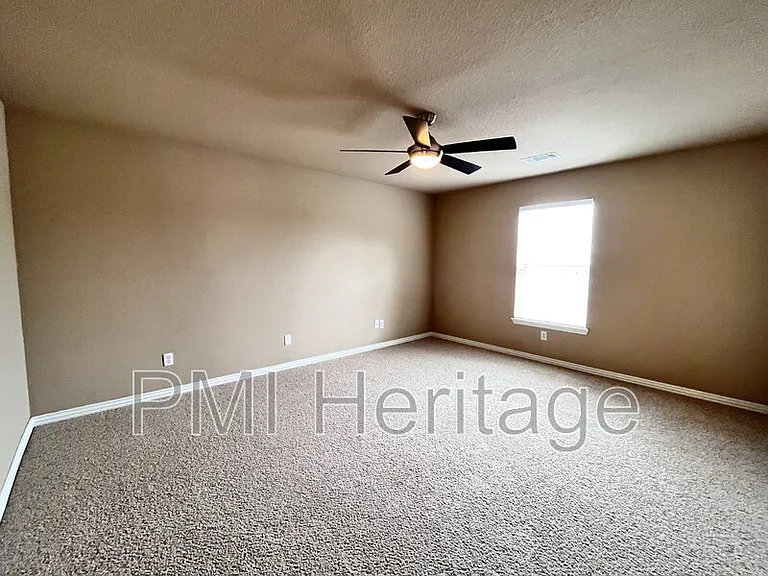 3200 SW Windrift Ave #1 — Photo 10