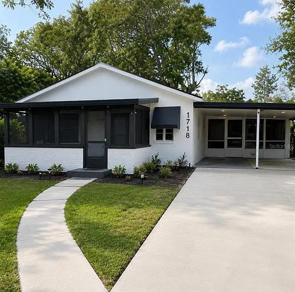 1718 Kentucky Ave — Photo 1