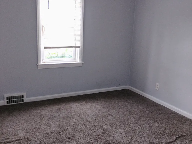 10603A Lakepointe St — Photo 11
