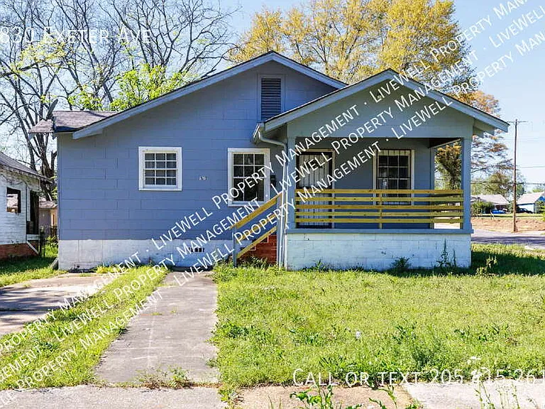 1830 Exeter Ave — Photo 2