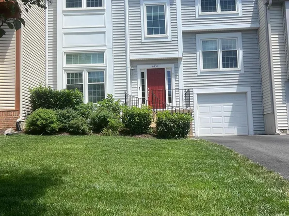 6531 Palisades Dr, Centreville, VA 20121