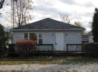 356 S Oak St, Chebanse, IL 60922