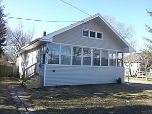 2nd image of 407 Forrest Ave