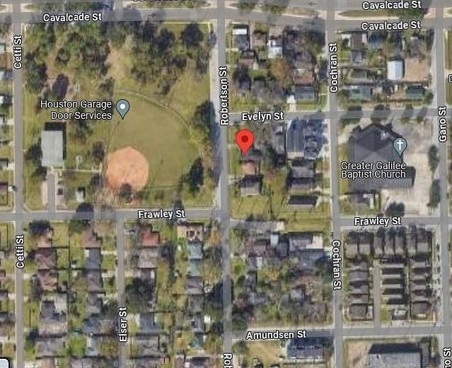 1st image of 4614 Robertson St
