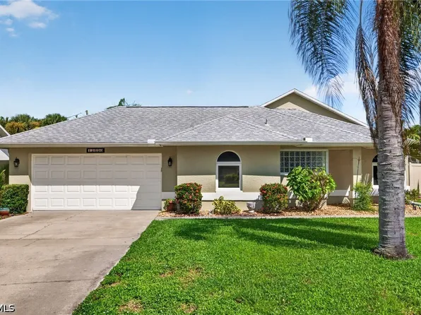 13690 Willow Bridge Dr, North Fort Myers, FL 33903