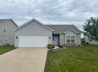 7526 Ravens Stone Dr, Fort Wayne, IN 46818