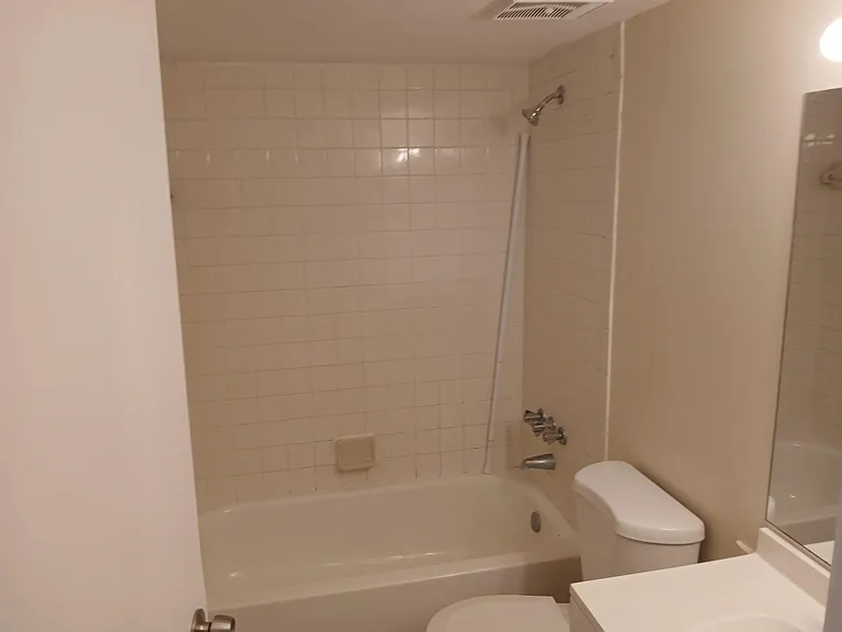 677 Trace Cir #101 — Photo 8