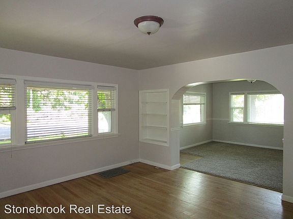 2nd image of 5012 S Cottonwood Ln #A