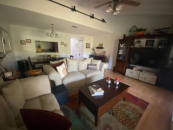 2nd image of 9035 Vineyard Lake Dr