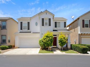1634 N Dublin Ln, Clovis, CA 93619