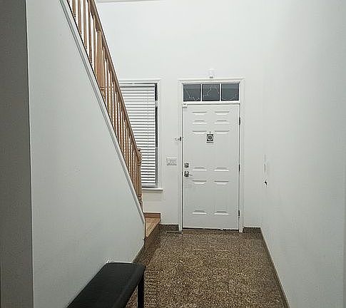 Foyer to Main Door