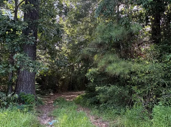4977 Fm 1008, Dayton, TX 77535