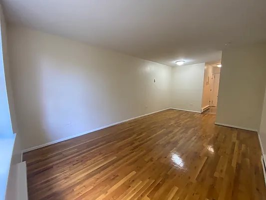 Rented by Oxford Property Group | media 10