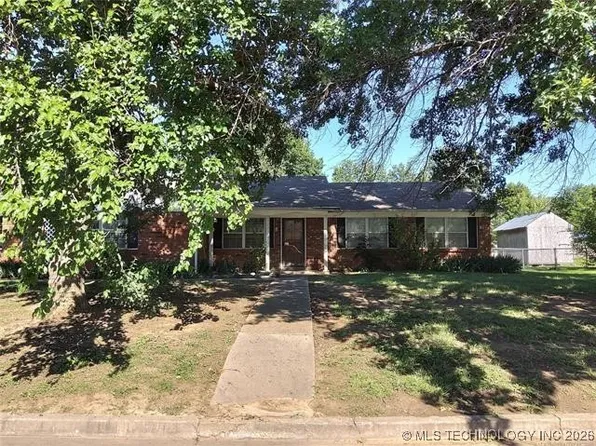 11727 N 103rd East Ave, Collinsville, OK 74021