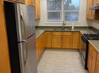 367 Azalia Dr, East Palo Alto, CA 94303