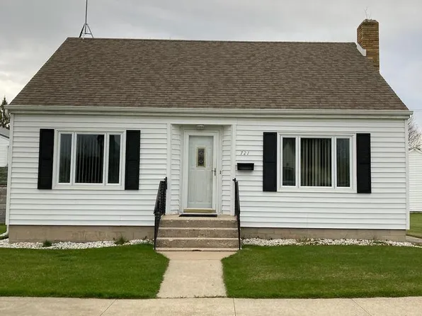 721 CLEVELAND AVENUE, Algoma, WI 54201