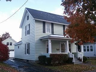 1st image of 146 Wilton Ave