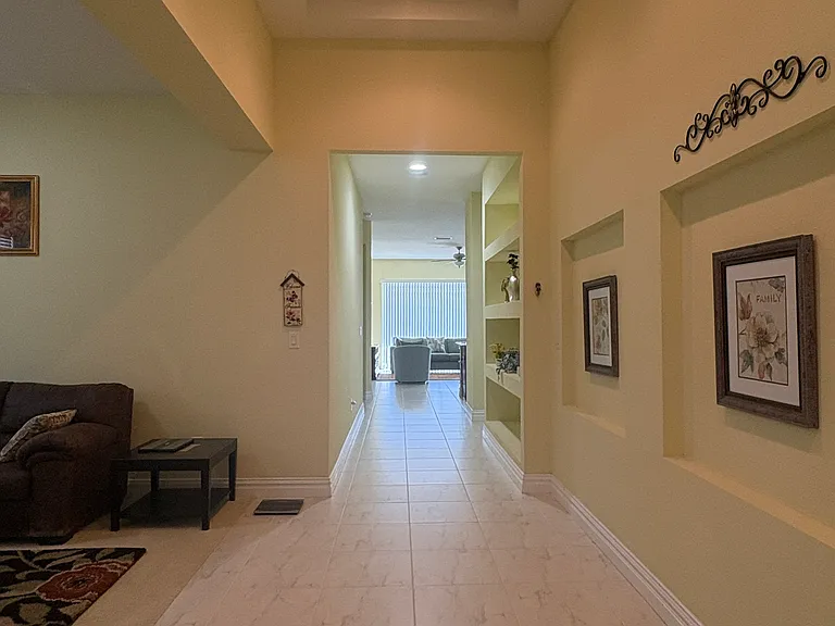 6015 Quartz Lake Way — Photo 5