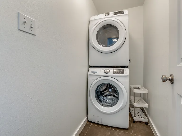 5711 Ross Ave #5 — Photo 27