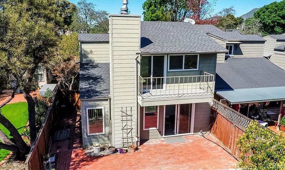 1st image of 1295 Vista Del Lago