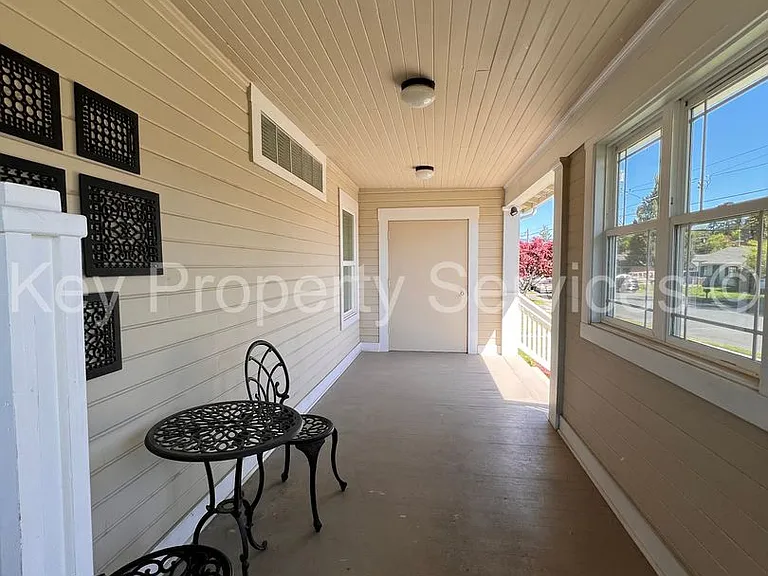 208 Buckeye St #B — Photo 13