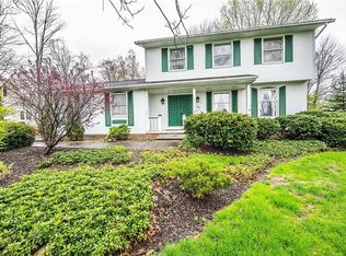 134 Hurd Rd, Aurora, OH 44202