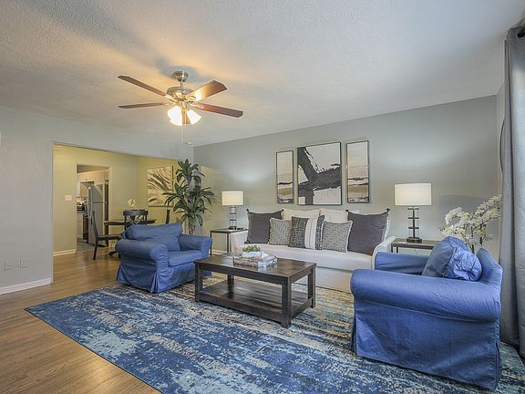 2nd image of 4102-4110 Clark Ave #16210603