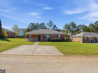 504 Dove Way, Social Circle, GA