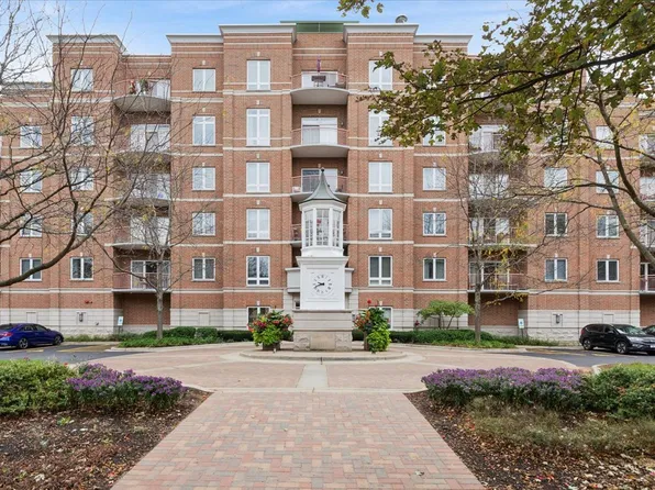 799 Graceland Ave Unit 207A, Des Plaines, IL 60016