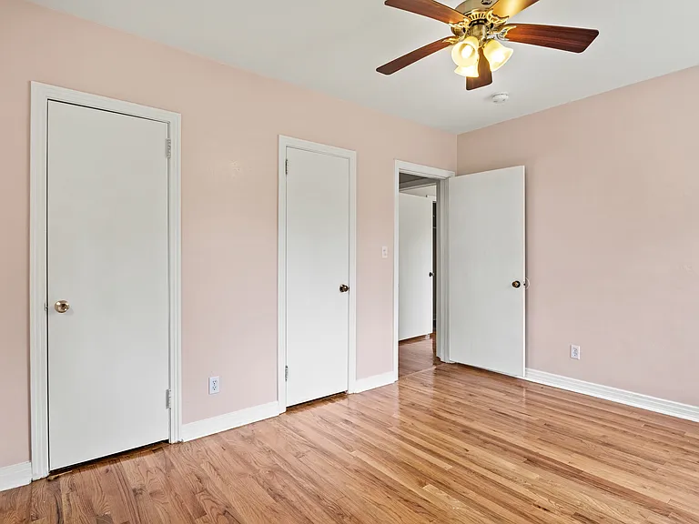 1473 Marion Ave — Photo 18